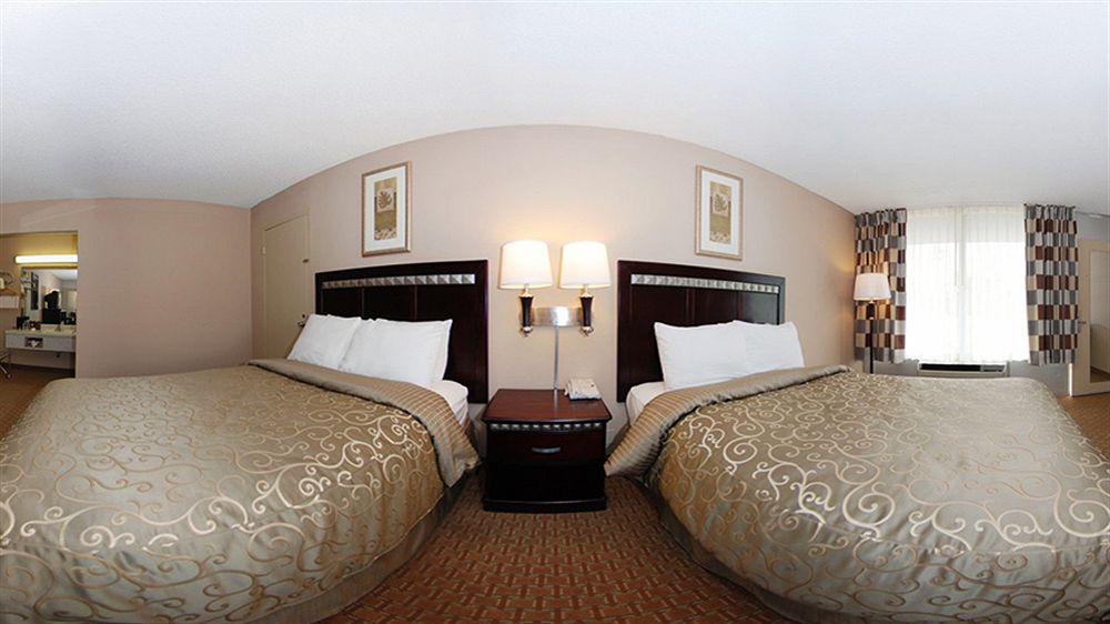 Clarion Inn And Events Center Pueblo North Eksteriør billede