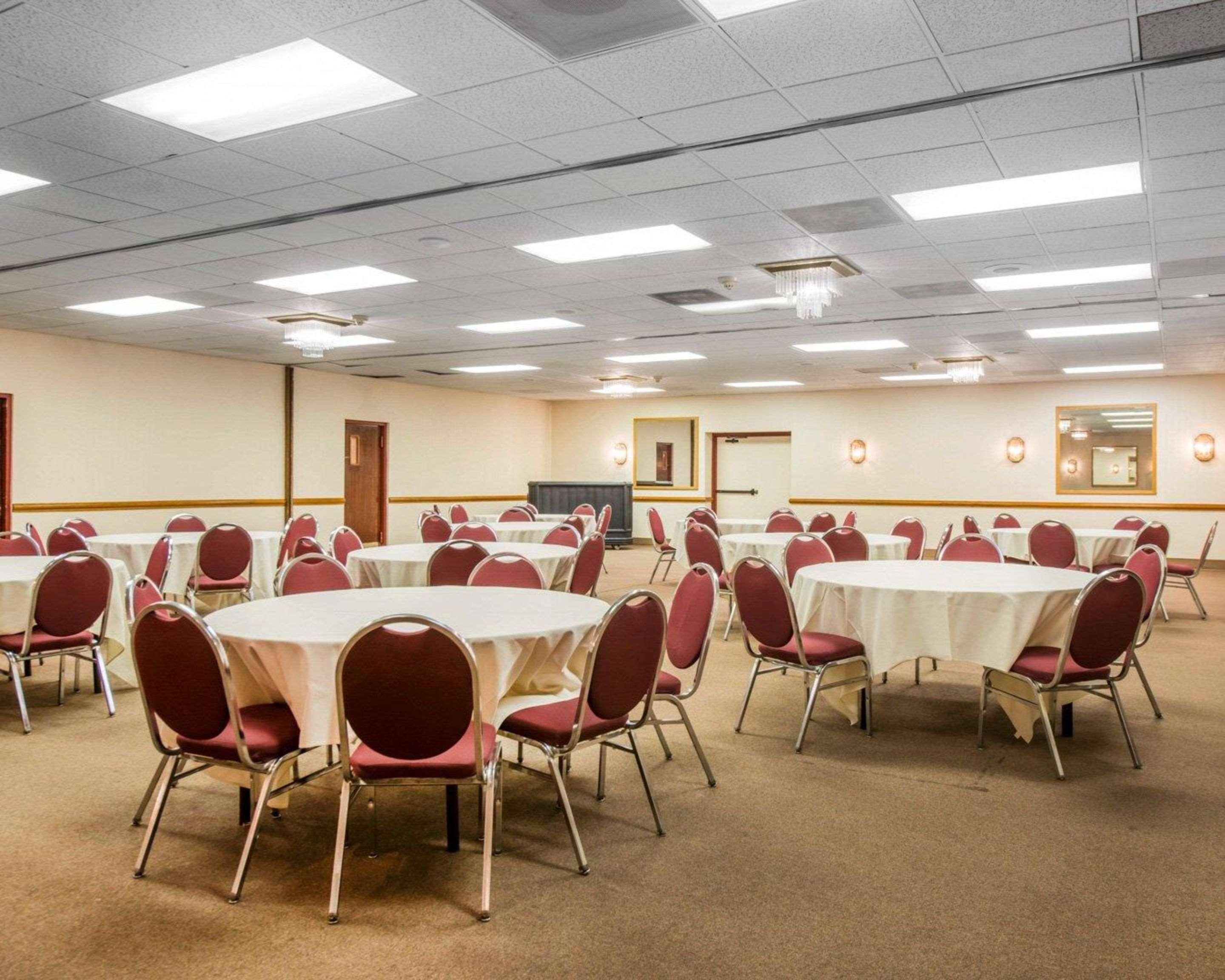 Clarion Inn And Events Center Pueblo North Eksteriør billede