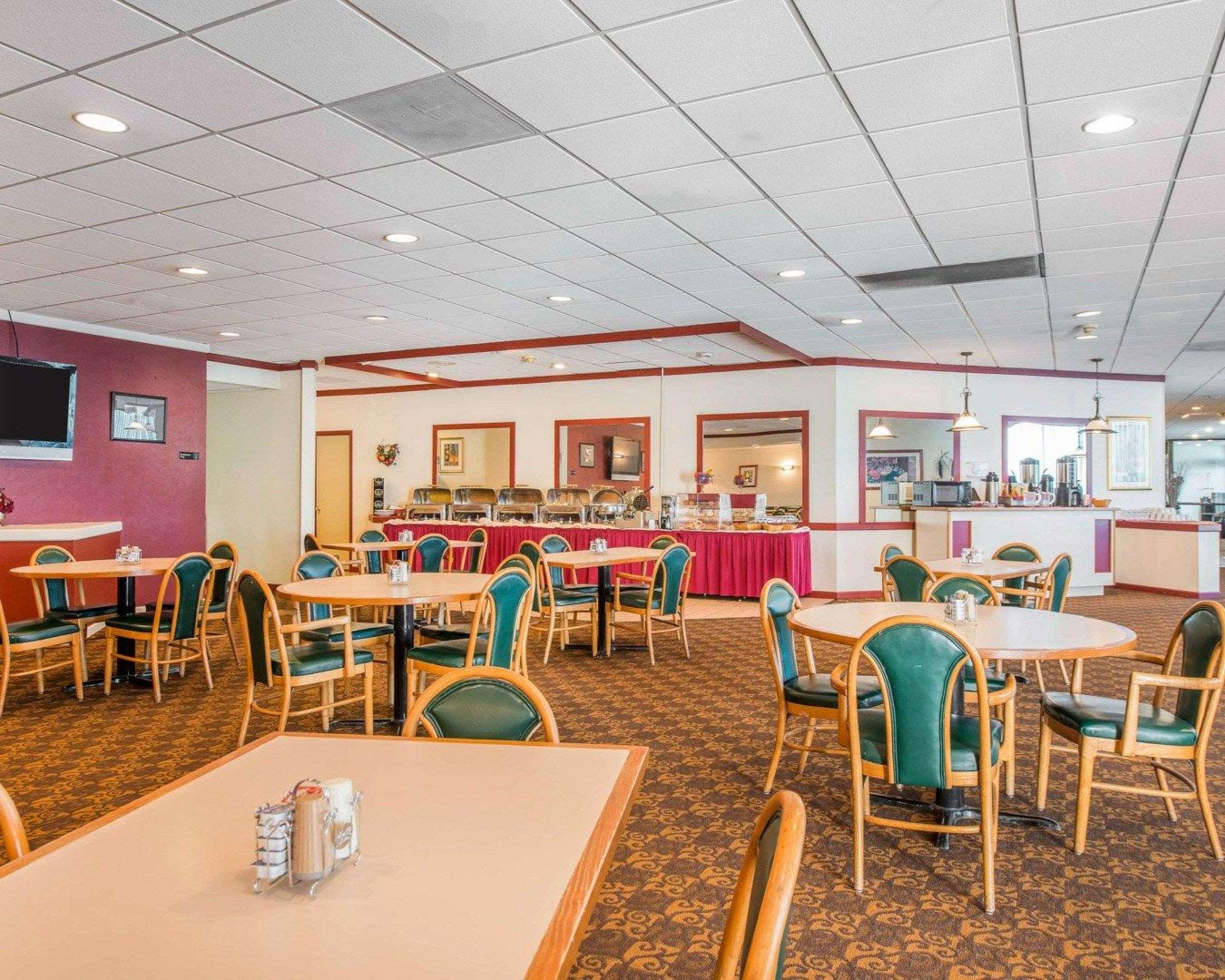 Clarion Inn And Events Center Pueblo North Eksteriør billede